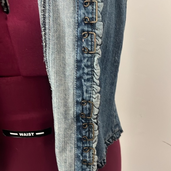 Ruffle Jean vest, Victorian style, clasp front, Jean vest, sale, vest - Picture 10 of 14